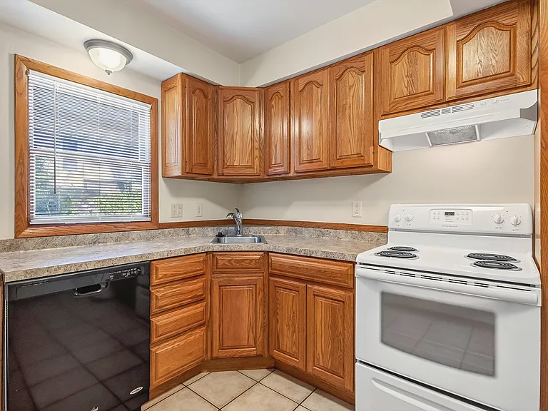 4805 Camden Rd #4805 — Photo 18