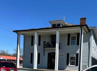 102 E 2nd St APT 1, Russellville, KY 42276