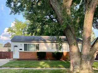 1539 Flynn St, Westland, MI