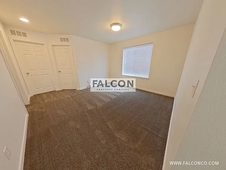 9393 Cashel Trl — Photo 13