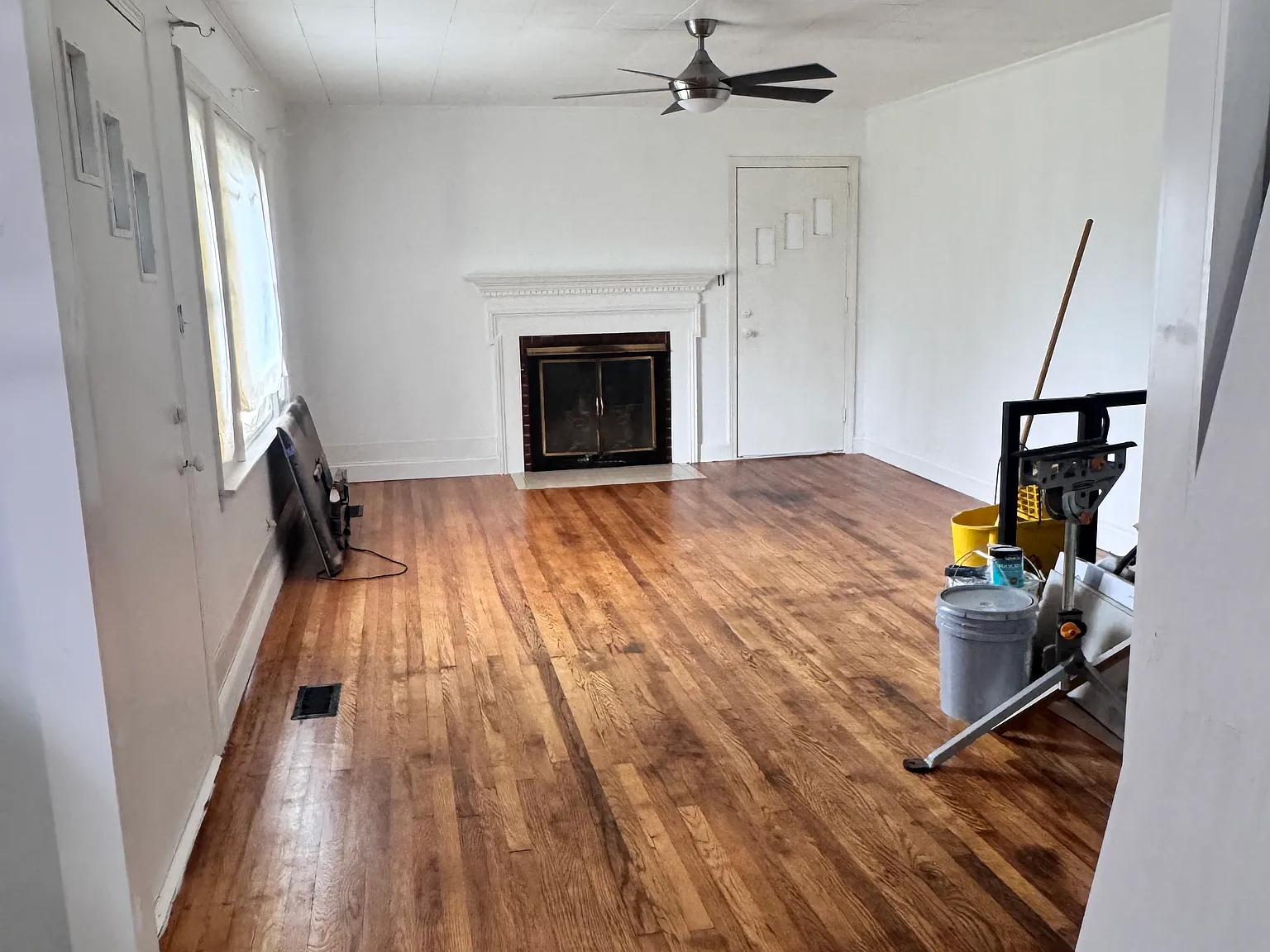 3 bed, 1160 sqft, $1,500 — Photo 4