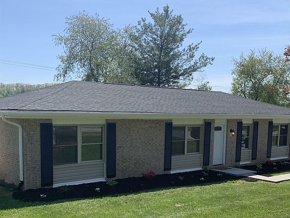 3rd image of 245 Tanglewood Dr
