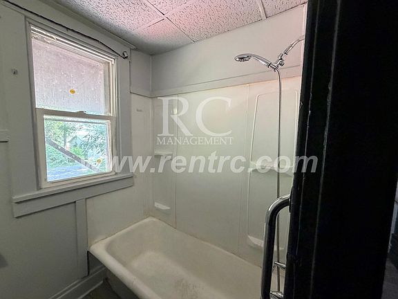 3rd image of 503.5 N Collett St