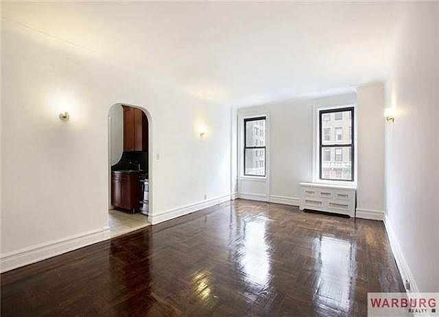 1st image of 915 W End Ave APT 5A