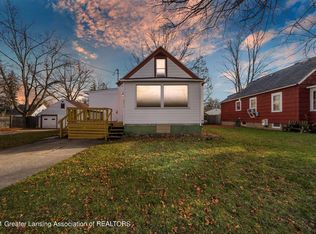 4415 S Cedar St, Lansing, MI