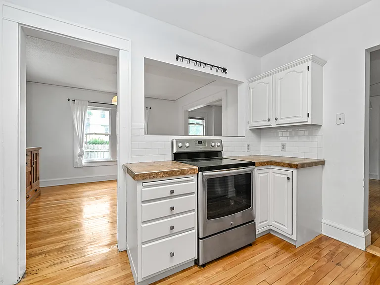 3900 Sheridan Ave S #1 — Photo 8