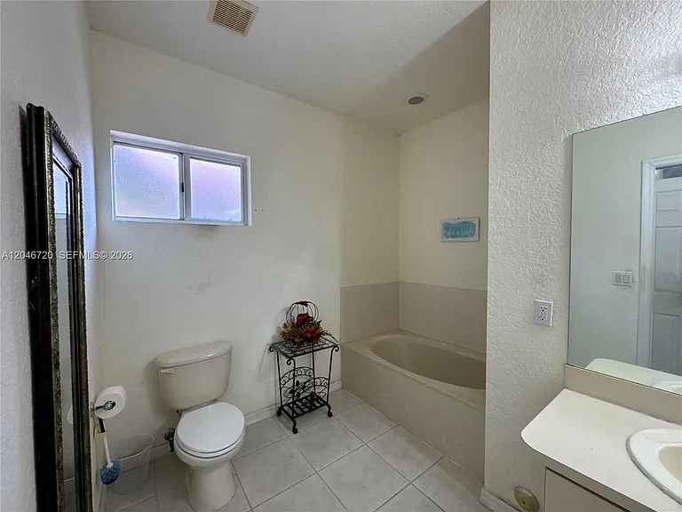 20808 SW 86th Ct #1 — Photo 14