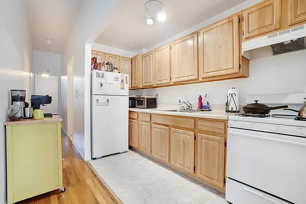 Rented by Corcoran | media 3