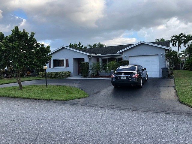 1st image of 7355 Pineforest Cir