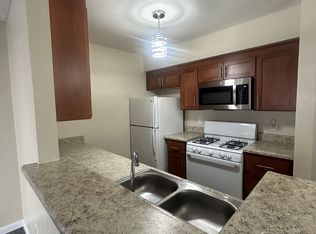 2310 Paradise Dr #129, Reno, NV 89512