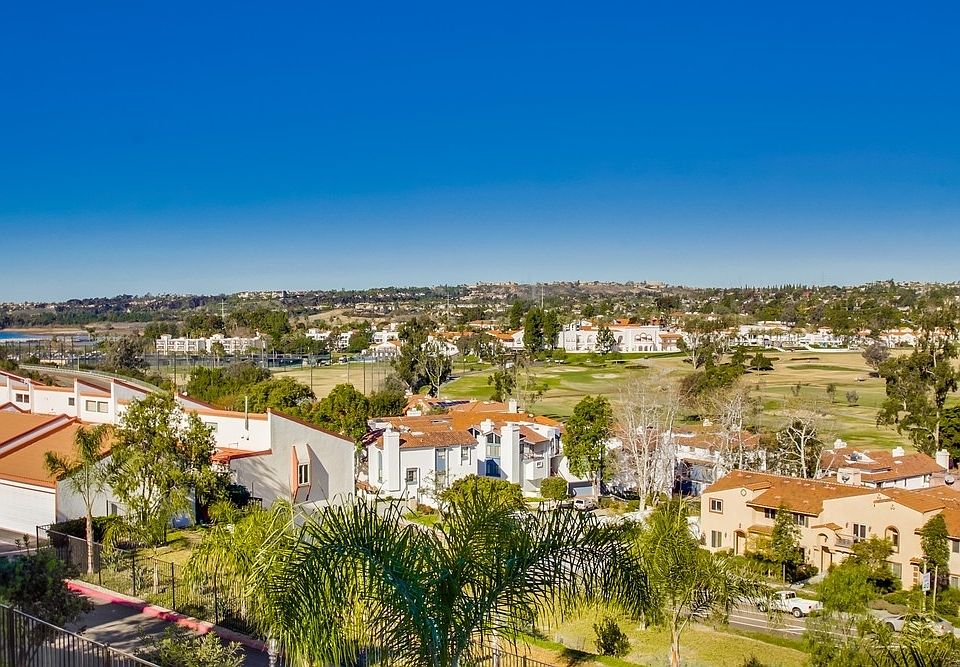 2nd image of 2429 La Costa Ave Unit B