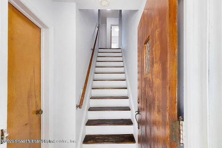 88 Fremont Ave #2 — Photo 3