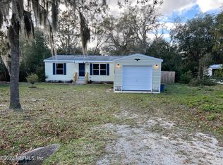 109 Kennedy Ave, Interlachen, FL 32148