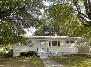 405 Brewer St, Thomasville, NC 27360