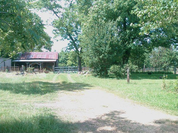 2nd image of 108 Green Rd