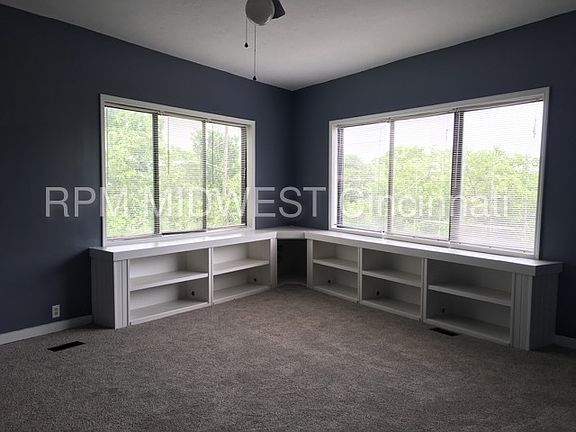3rd image of 604 Klotter Ave #1