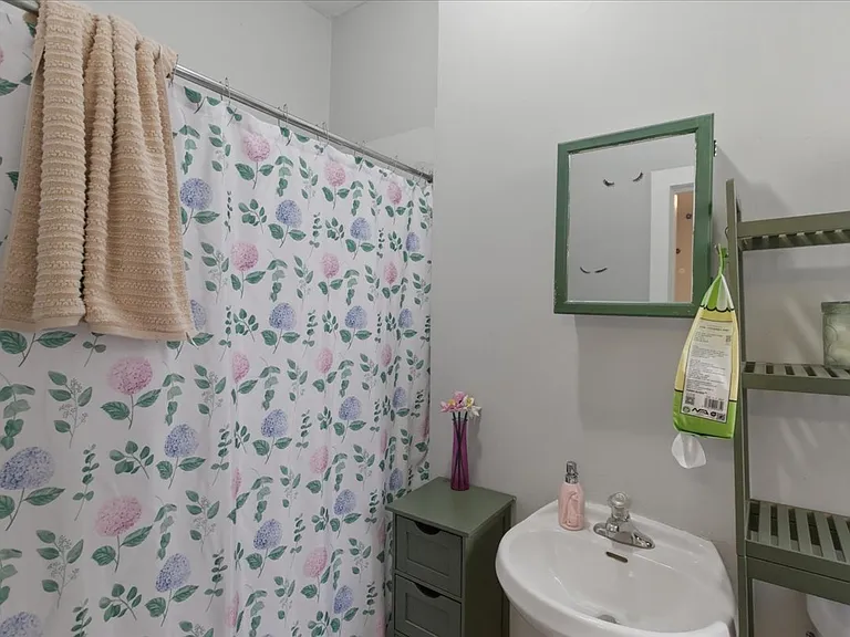 5018 S Blackstone Ave #202 — Photo 9