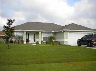 2062 SW Cranberry St, Port Saint Lucie, FL 34953
