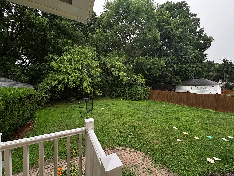 16 Jones Rd — Photo 5