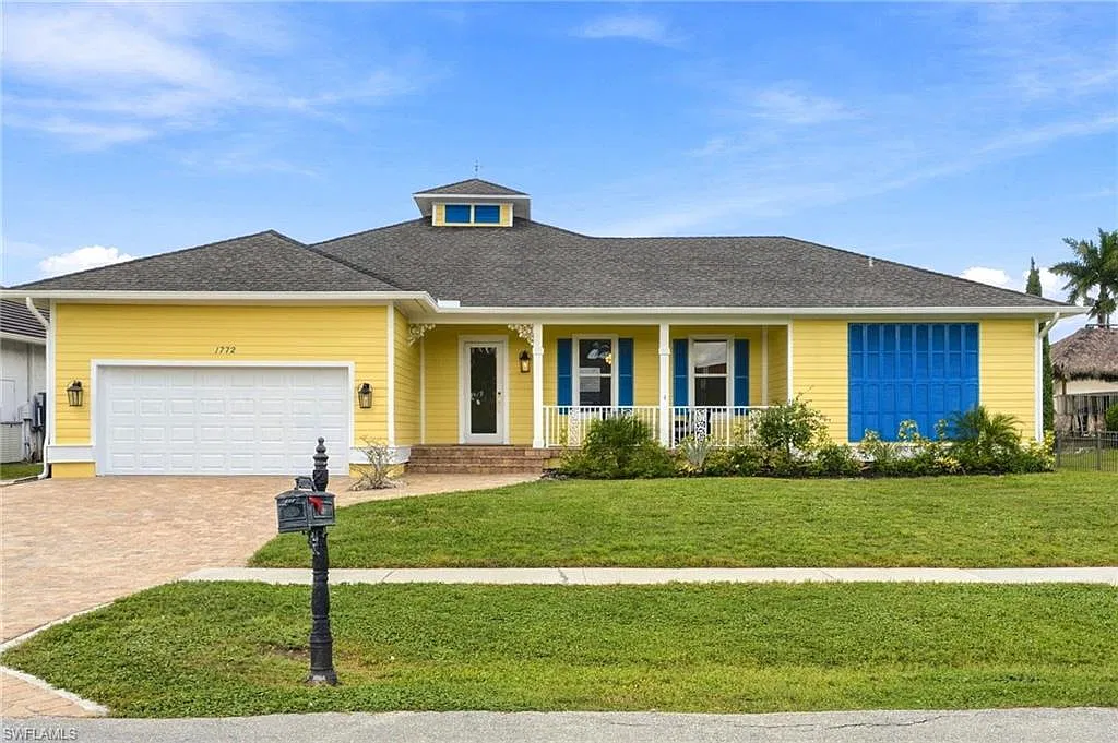 3 bed, 2.0 bath, 2028 sqft, $12,000 — Photo 1