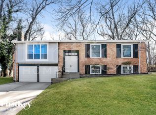 1282 Lombez Dr, Ballwin, MO