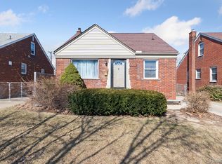 13156 Callender St, Southgate, MI 48195