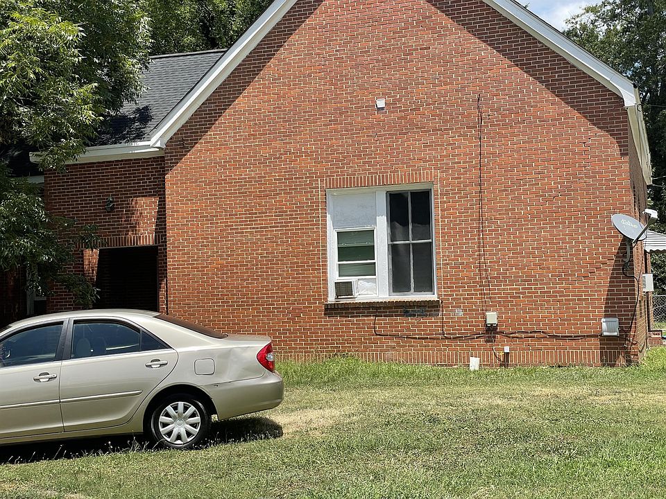 2nd image of 166 Orange Ave