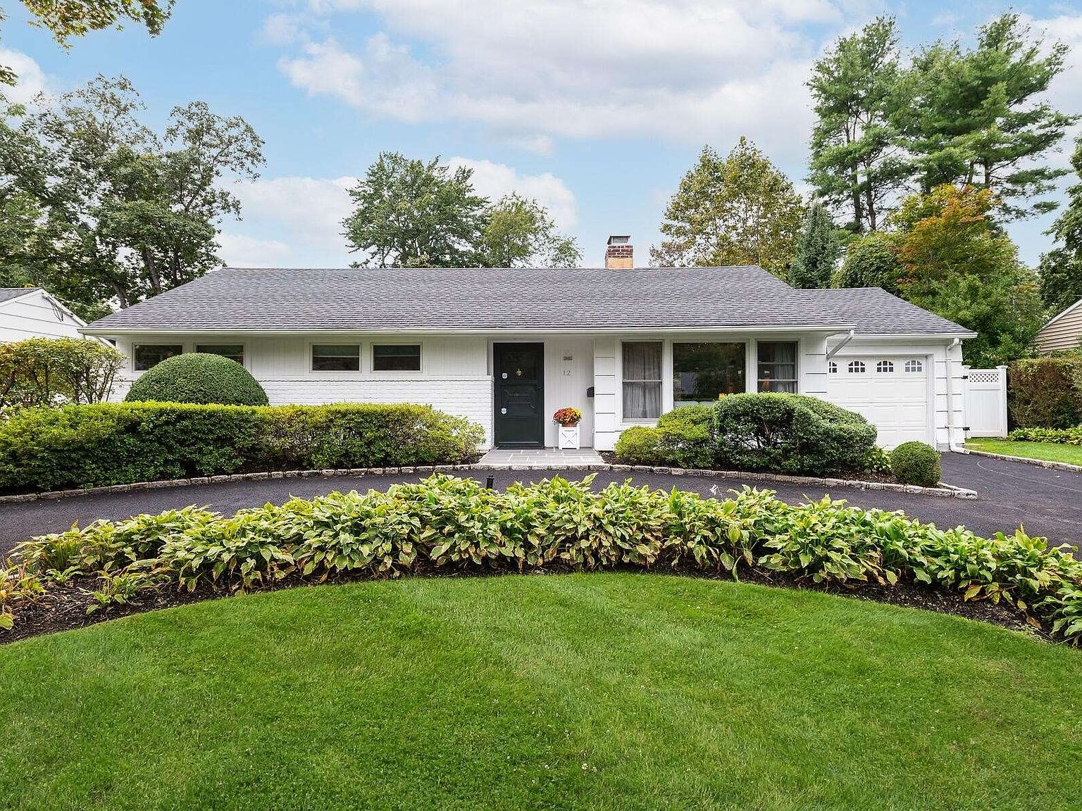 12 Circle Drive, Glen Cove, NY 11542 Zillow