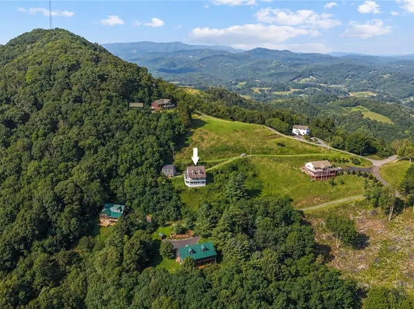 11 Wildflower Lane, Newland, NC 28657
