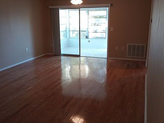 2nd image of 2233 Bancroft Cir N APT B