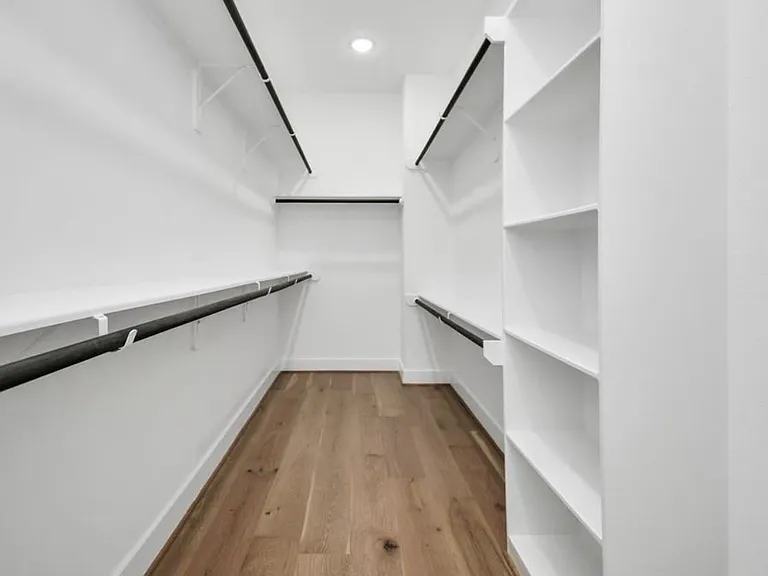 316 Thornton Rd #E — Photo 12