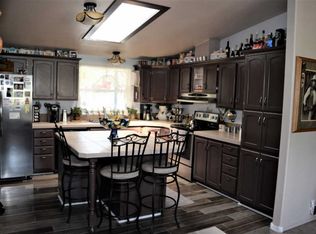 29979 S Side Rd, Alberton, MT 59820