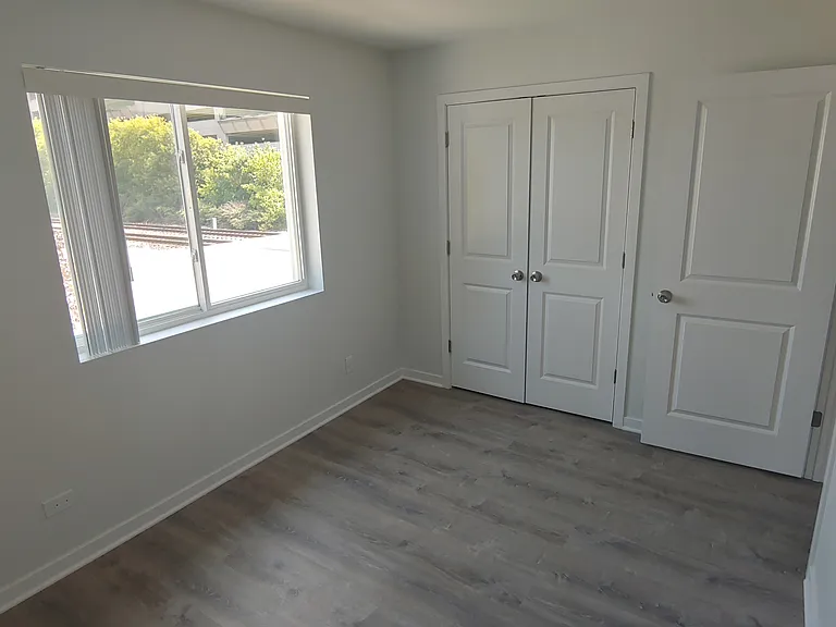 5366 S Laramie Ave #202 — Photo 10
