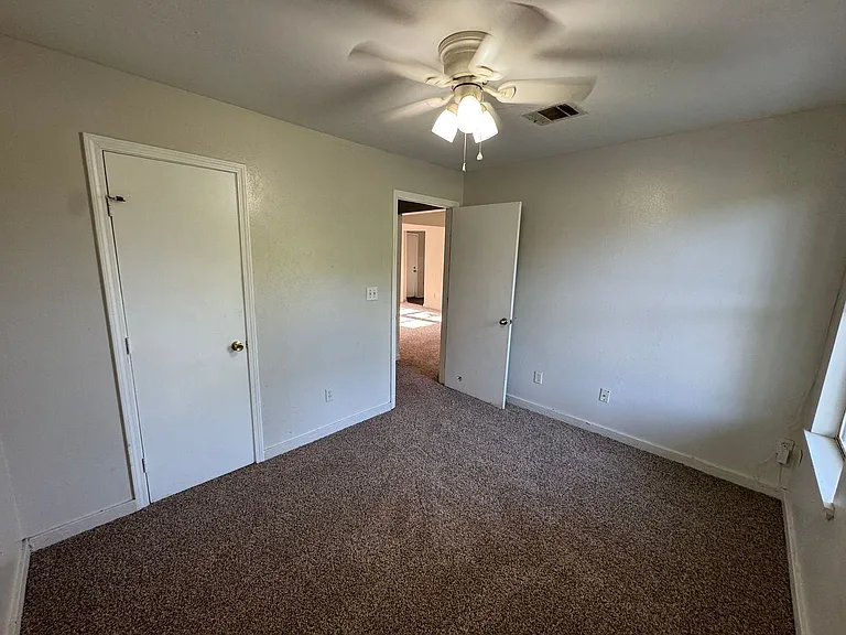 7131 Suntan St — Photo 9