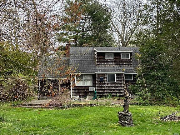 5th image of 53 Woodedge Dr