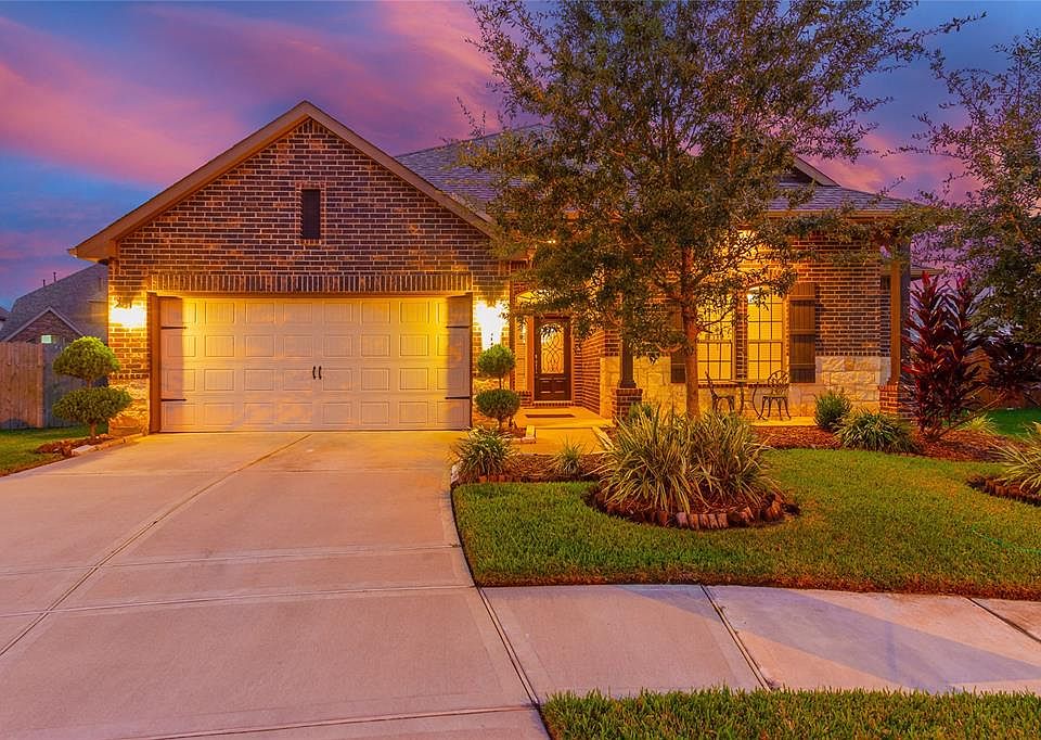 1st image of 3414 Boquillas Ct