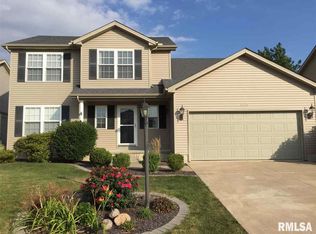 11010 N Crestpointe Ln, Dunlap, IL 61525