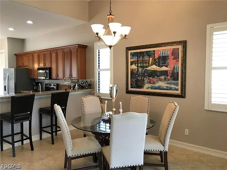 8314 Provencia Ct — Photo 6