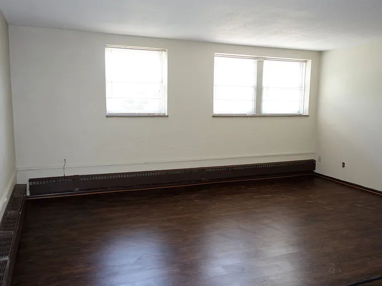 445 State Ave — Photo 31