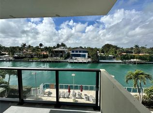 9800 W Bay Harbor Dr APT 412, Bay Harbor Islands, FL 33154