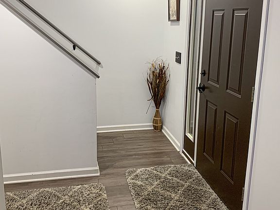 4th image of 3125 Valley Vista Dr