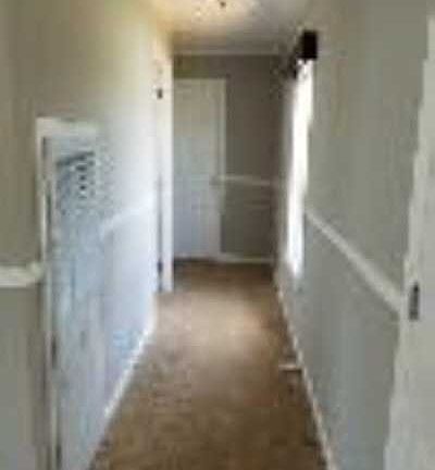 5th image of 160 Stoney Brook Ter