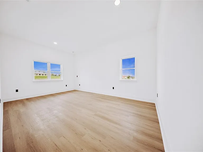 156 Caladium Ave — Photo 26