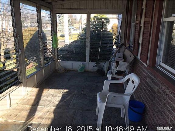5th image of 210 Molloy St