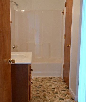 4th image of 101 E Harrison St APT 9