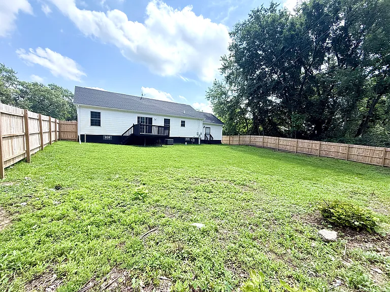 2244 W Taft St — Photo 30