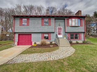 28 Whispering Pnes, Cumberland, RI 02864