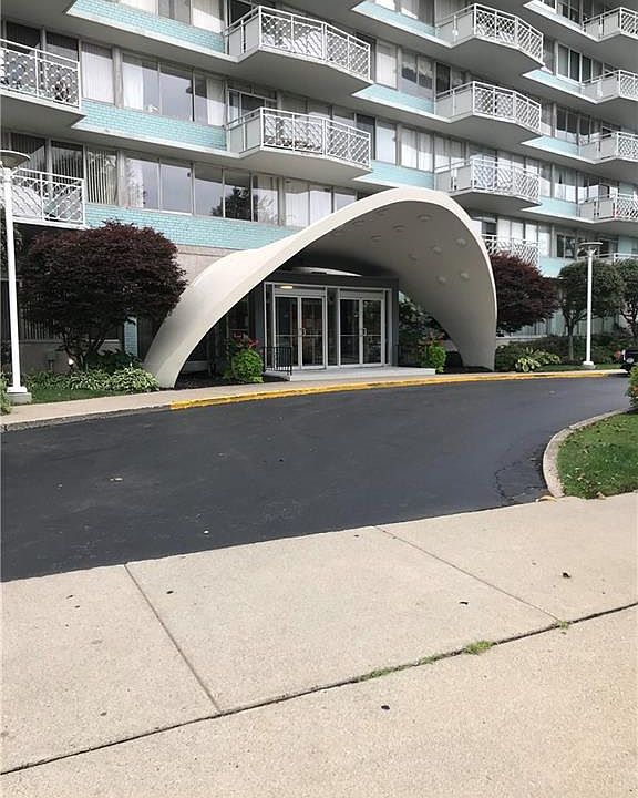 1st image of 1088 Delaware Ave APT 3J