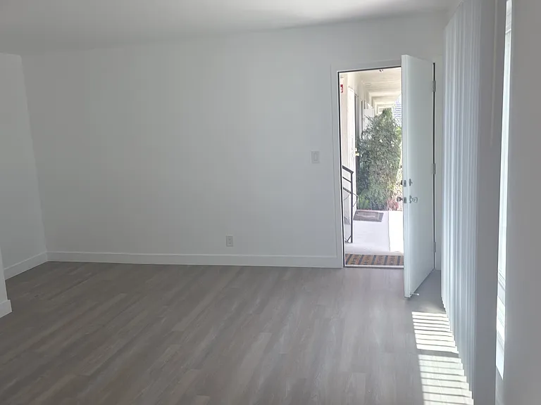 3868 S Centinela Ave #1 — Photo 6