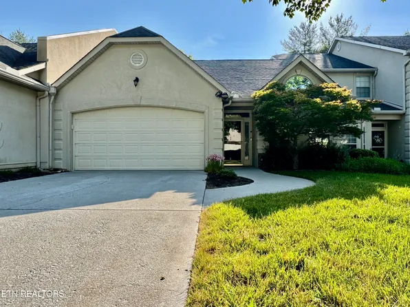 622 Chapel Point Ln, Knoxville, TN 37934